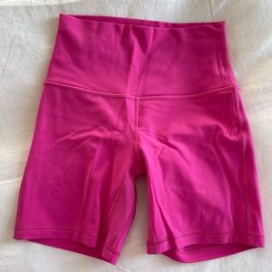 Lululemon double lined align 6” shorts